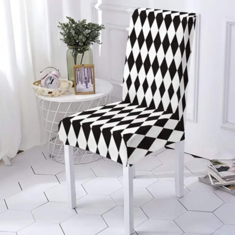 Housse De Chaise À Motif Losanges Noir Et Blanc Élégante Housse De Chaise À Motif Losanges Noir Et Blanc Élégante